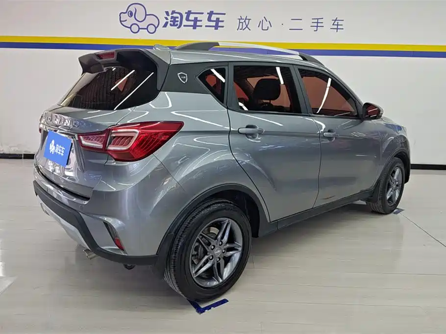 Landwind X2 陆风X2 2017款 1.6 L 手动劲锐版