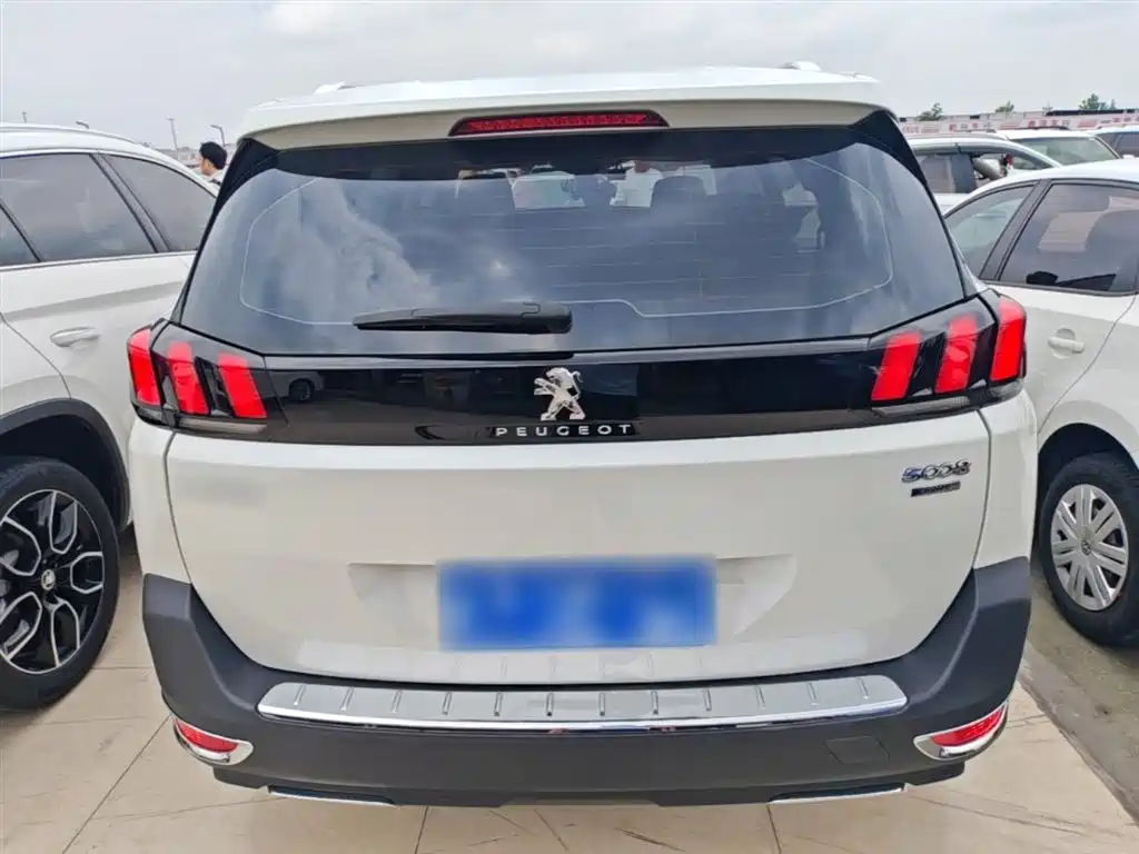 Peugeot 5008 标致5008 2017款 380 THP 7座无界版