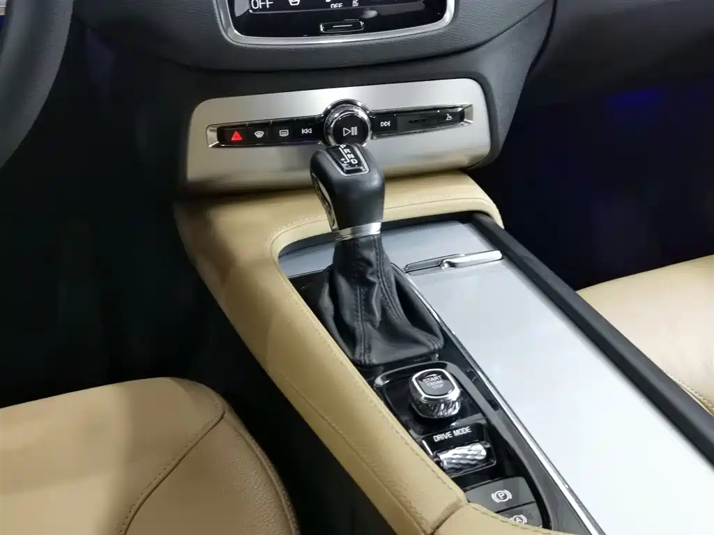 Volvo XC90 T6 Smart Ease 5-seat