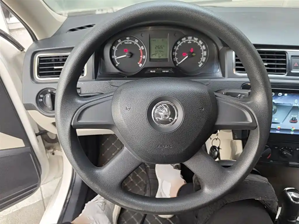 Rapid 1.6 L Auto Smart Select