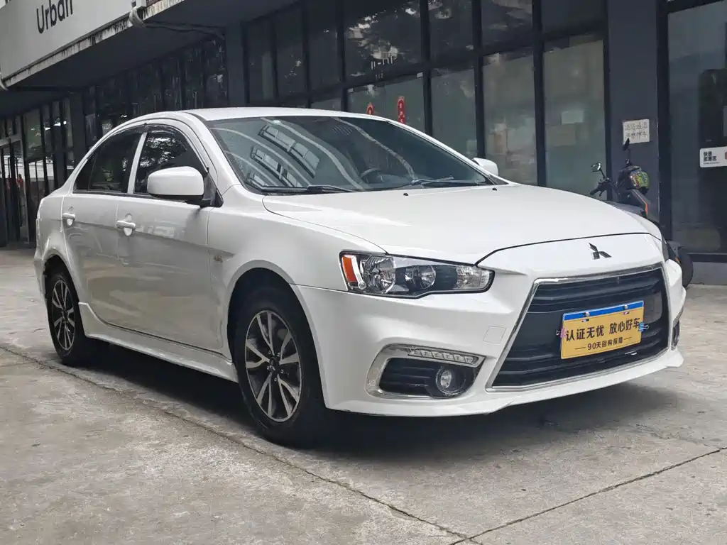 Lancer EX 翼神 2015款 1.8 L CVT时尚版 国V