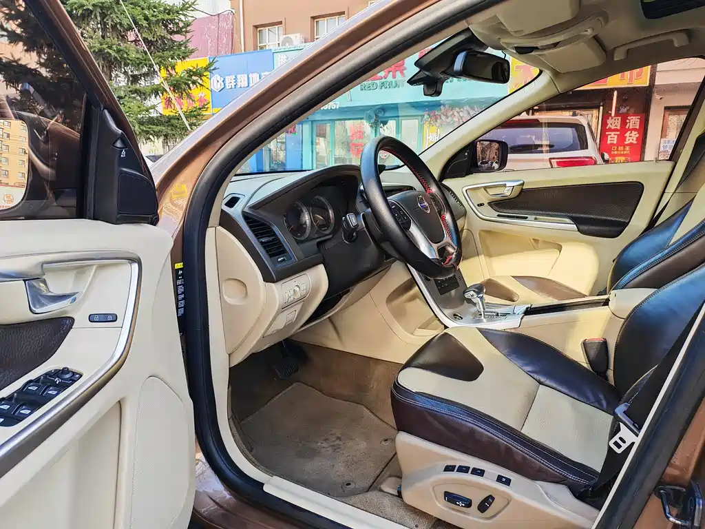 Volvo XC60 (Import) T6 AWD Smart Supreme
