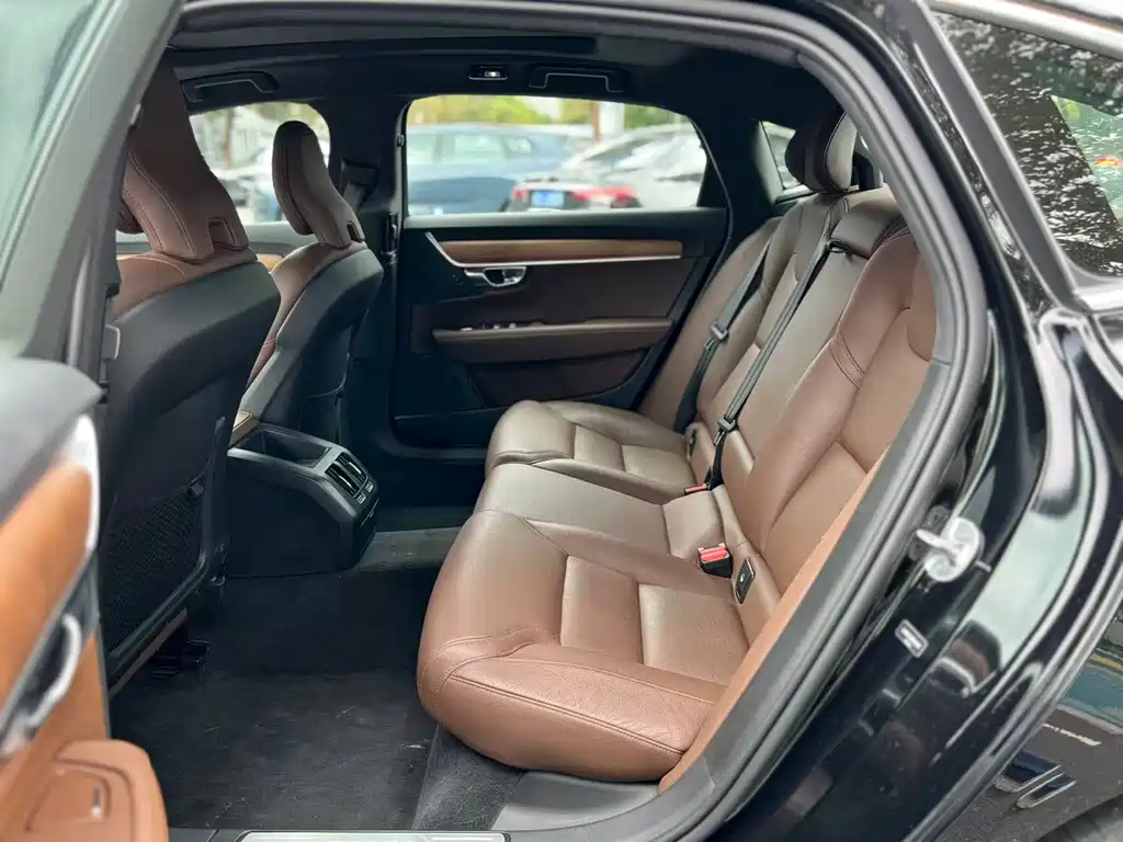 Volvo S90 B5 Smart Ease Luxury