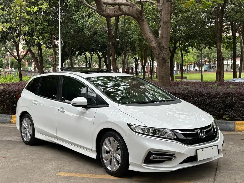 Jade 1.8 L Auto Comfort