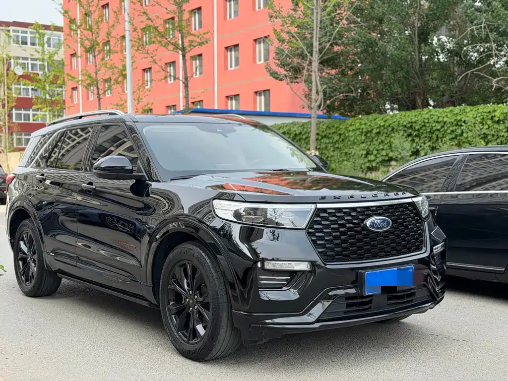Explorer EcoBoost 285 4 WD III 10 th Anniversary 7-seat