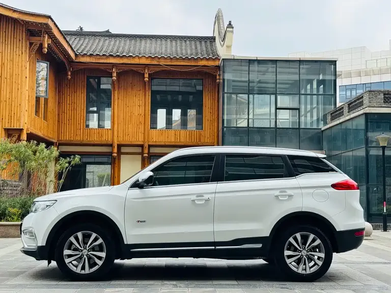 Geely Boyue 1.8 TD Auto Smart Supreme
