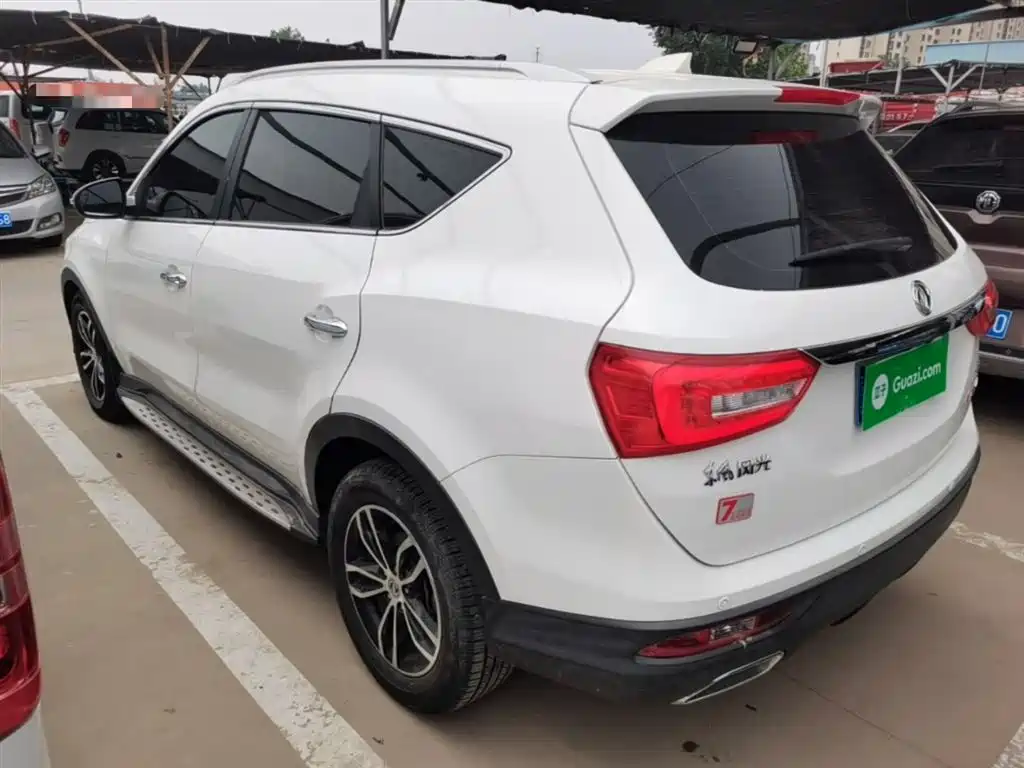 Fengguang 580 1.5 T CVT Luxury