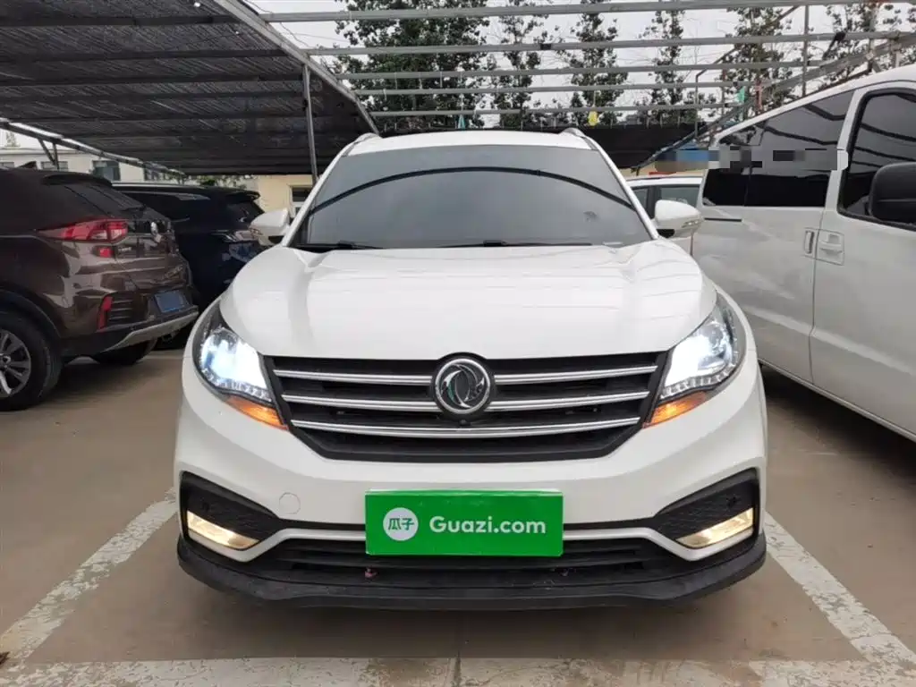 Fengguang 580 1.5 T CVT Luxury