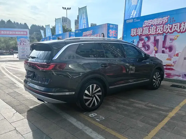 Volkswagen Talagon 380 TSI 4 WD Luxury Premium Realm Pro