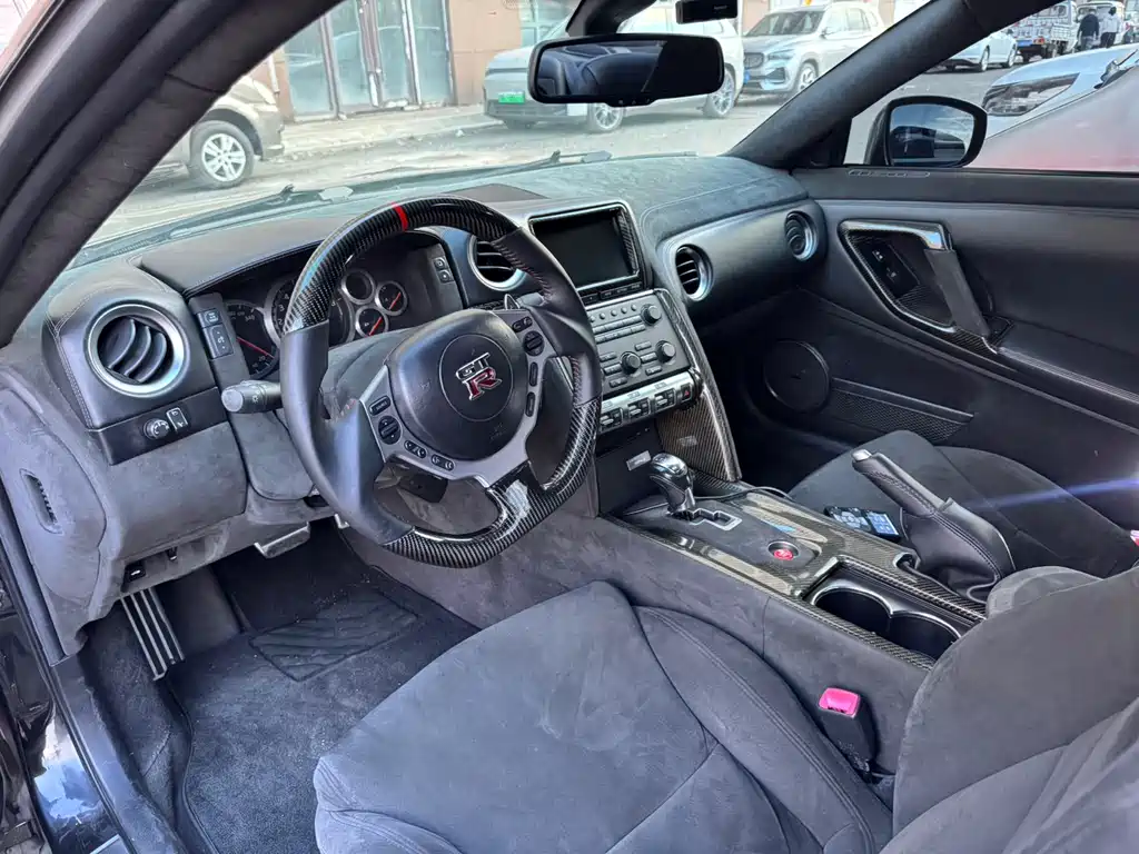 Nissan GT-R 3.8 T Premium Edition