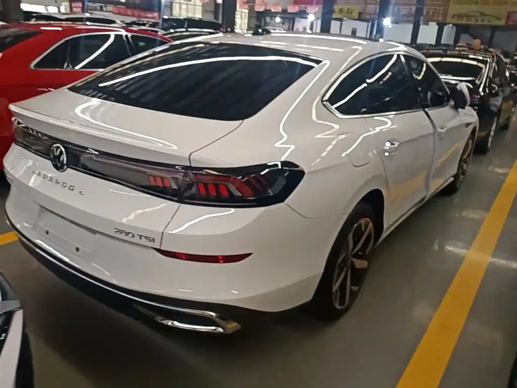 Lamando Lamando L 280 TSI DSG Spicy Cool