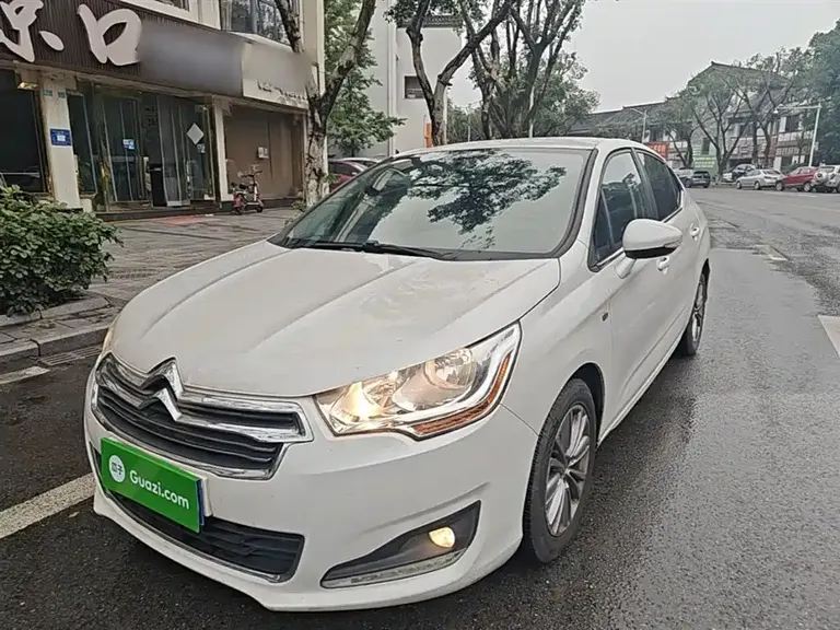 Citroën Citroen C4 L 1.8 L Smart Drive Auto Power Enjoyment