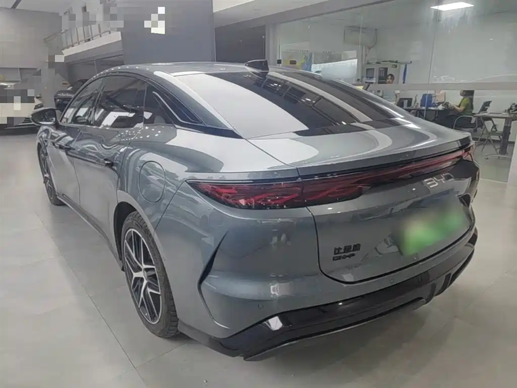 Han L DM-p 4 WD Lidar Flagship