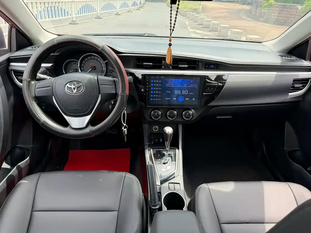 Levin 1.6 G CVT Elite