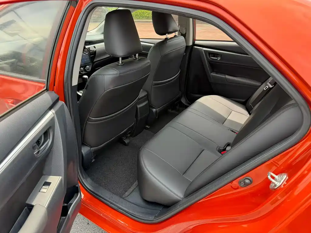 Levin 1.6 G CVT Elite