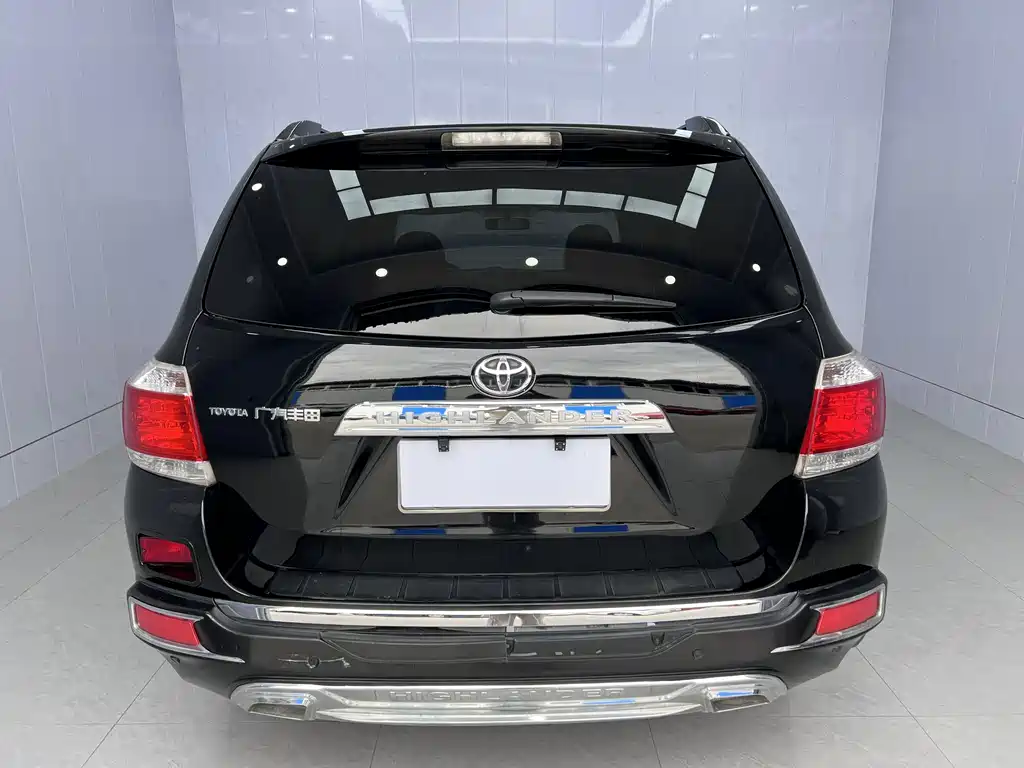 Highlander 2.7 L 2 WD 5-seat Elite