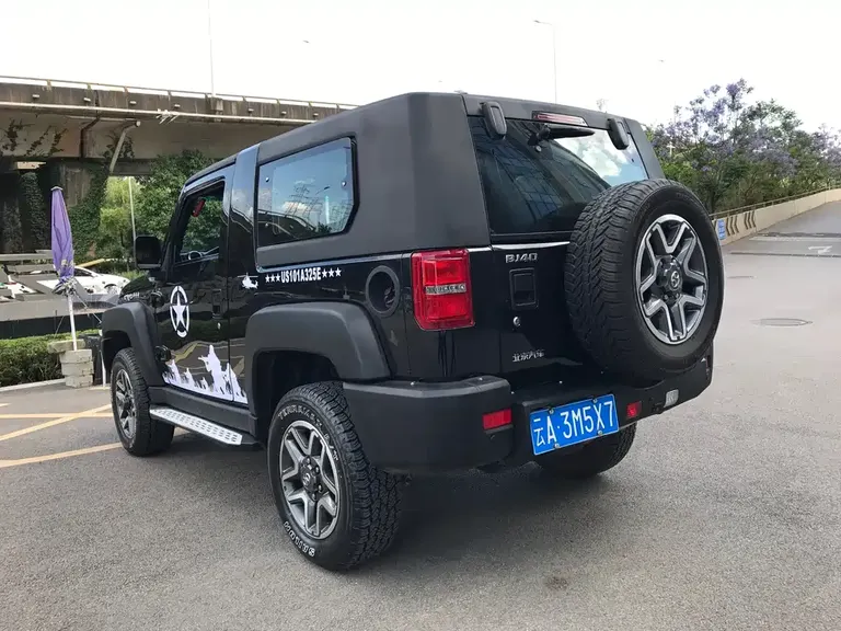 BAIC BJ40 2.3 T Auto 4 WD Premium
