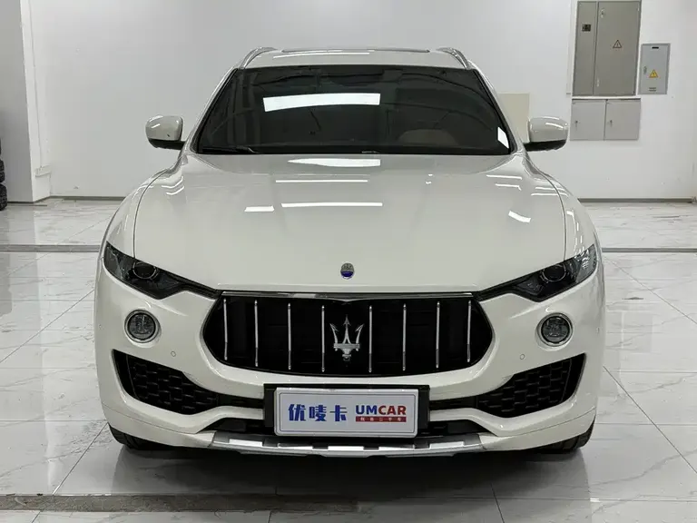 Maserati Levante 3.0 T Standard