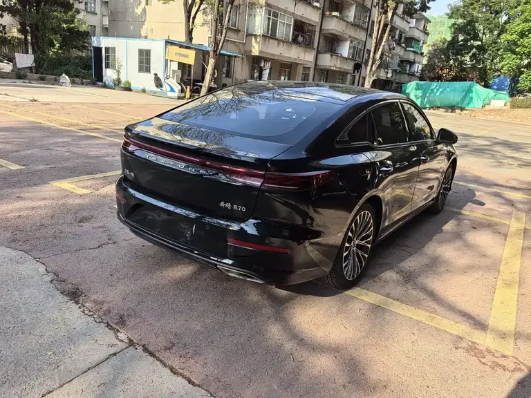 Besturn B70 Dragon Shine 1.5 T Enjoyment
