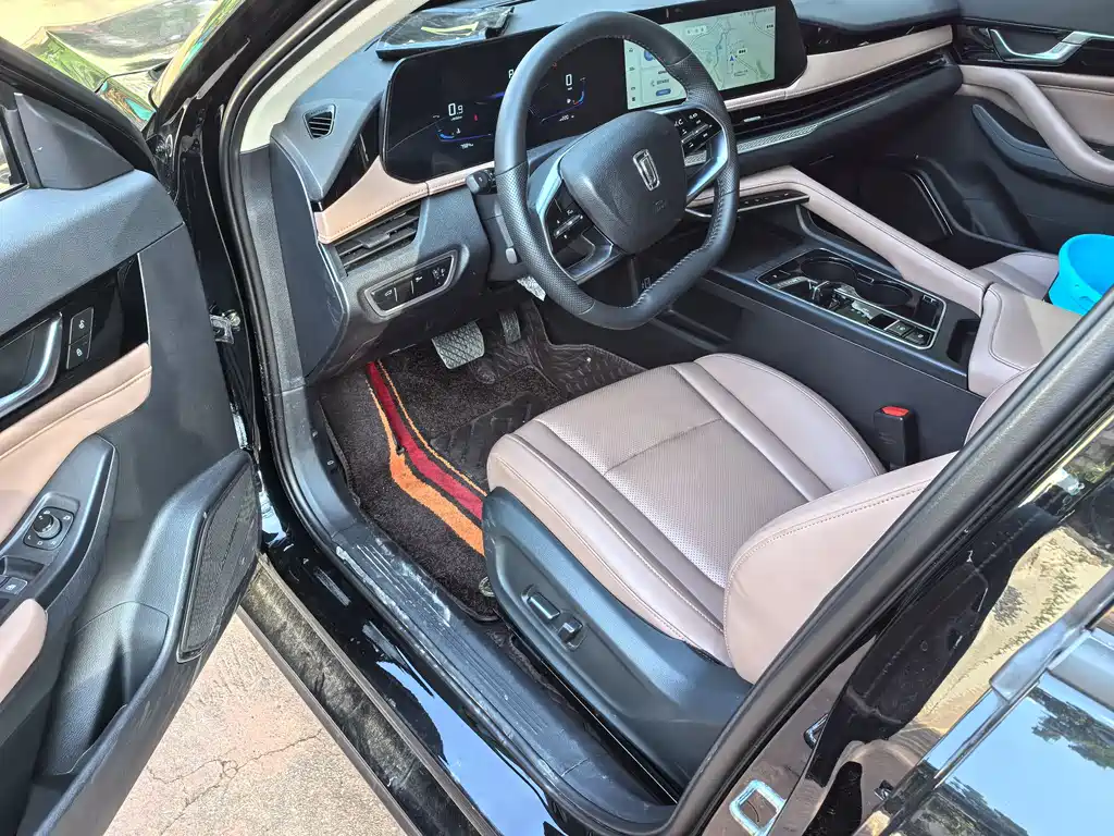 Besturn B70 Dragon Shine 1.5 T Enjoyment