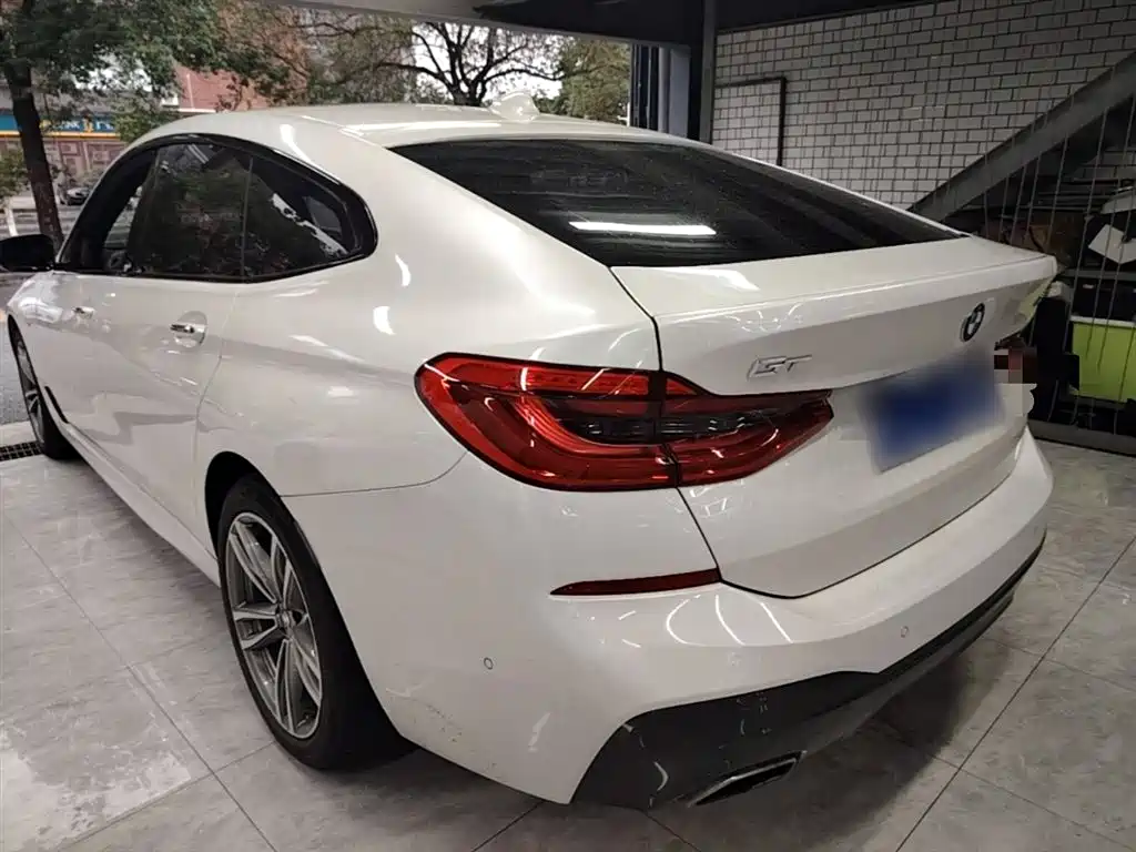 BMW 6 Series GT 630 i M Sport Package
