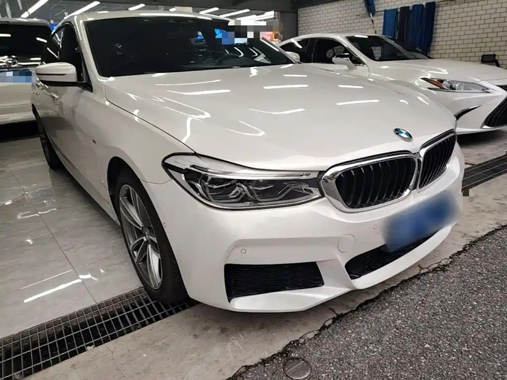 BMW 6 Series GT 630 i M Sport Package