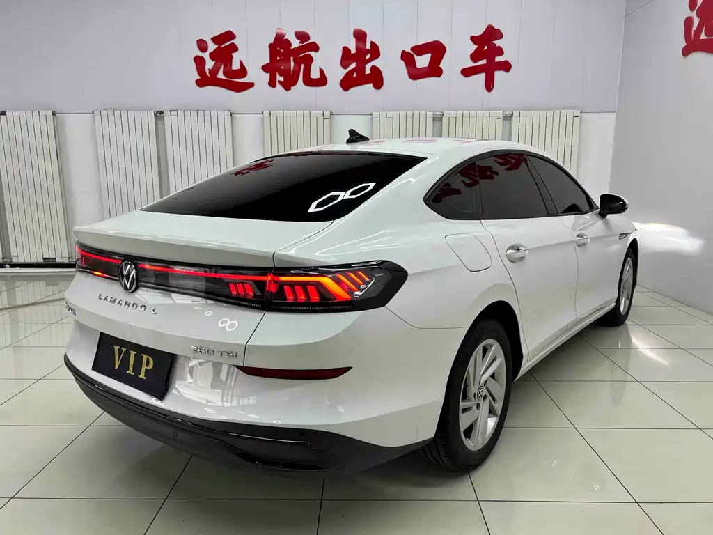 Lamando Lamando L 280 TSI DSG Spicy Cool