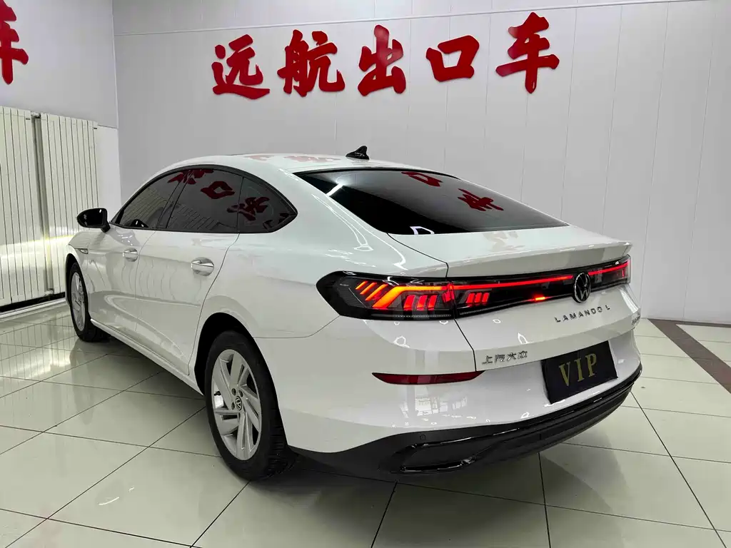 Lamando Lamando L 280 TSI DSG Spicy Cool
