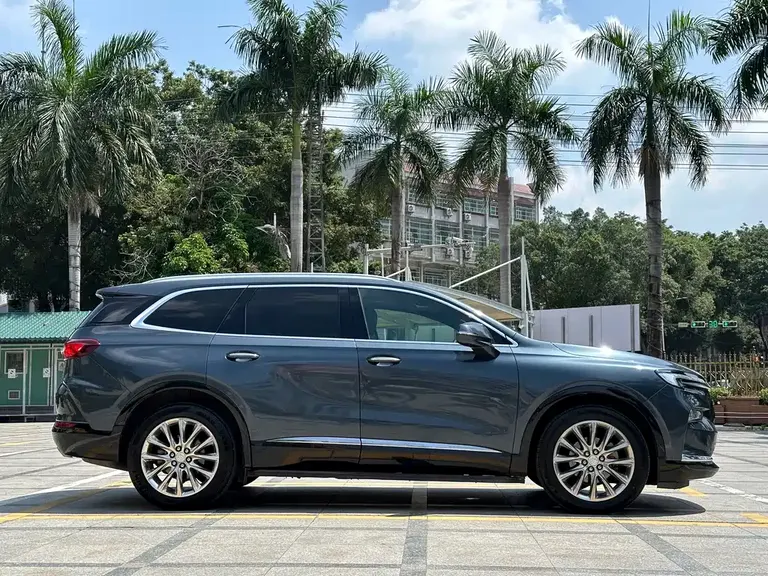 Buick Enclave 28 T 4 WD Flagship