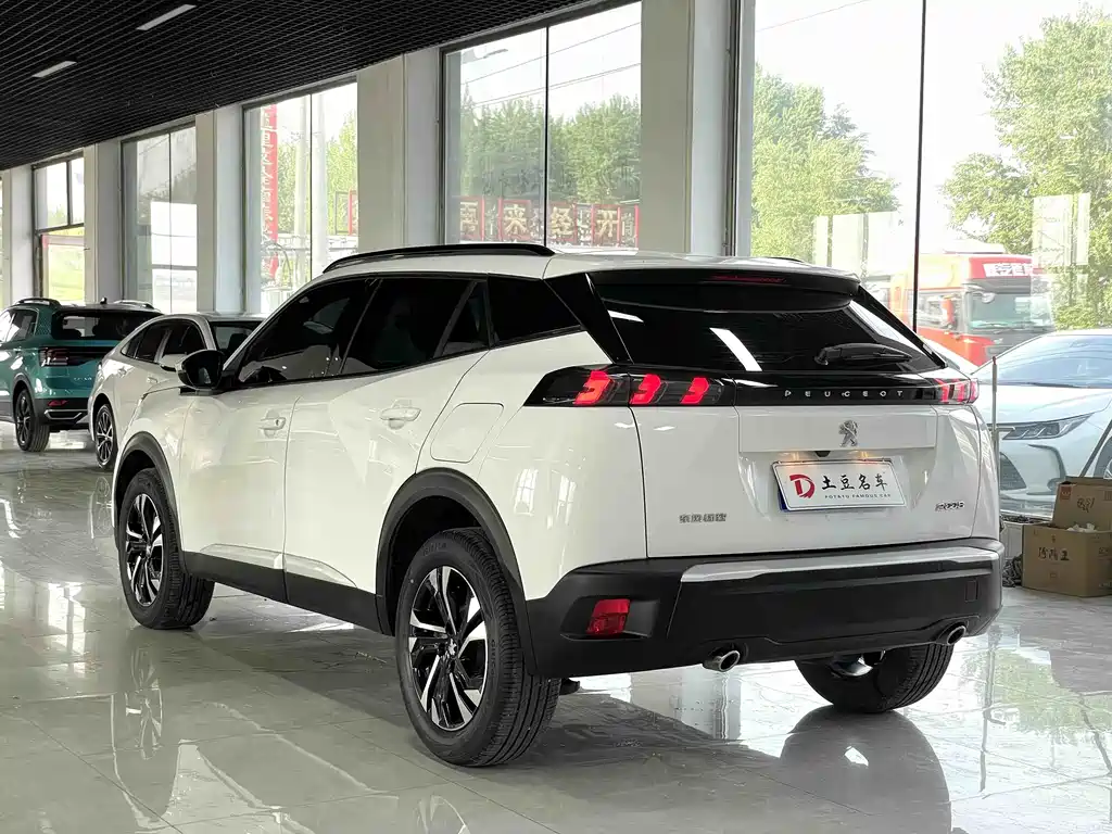 Peugeot 2008 2022 230 THP THE ONE