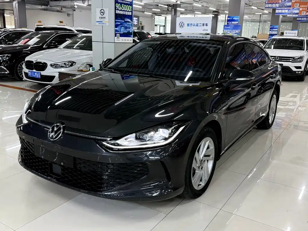 Lamando Lamando L 280 TSI DSG Dazzle Hot