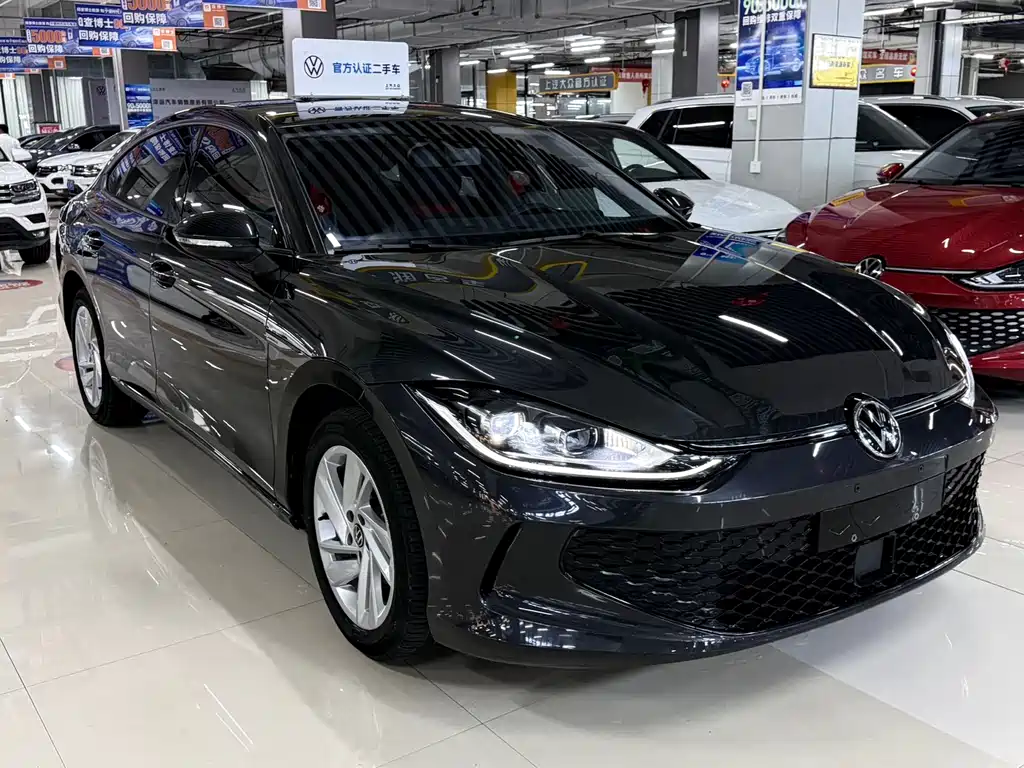 Lamando Lamando L 280 TSI DSG Dazzle Hot