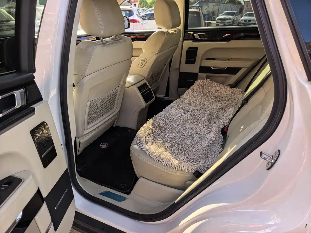 Zotye T700 众泰T700 2017款 1.8 T 手动尊享型