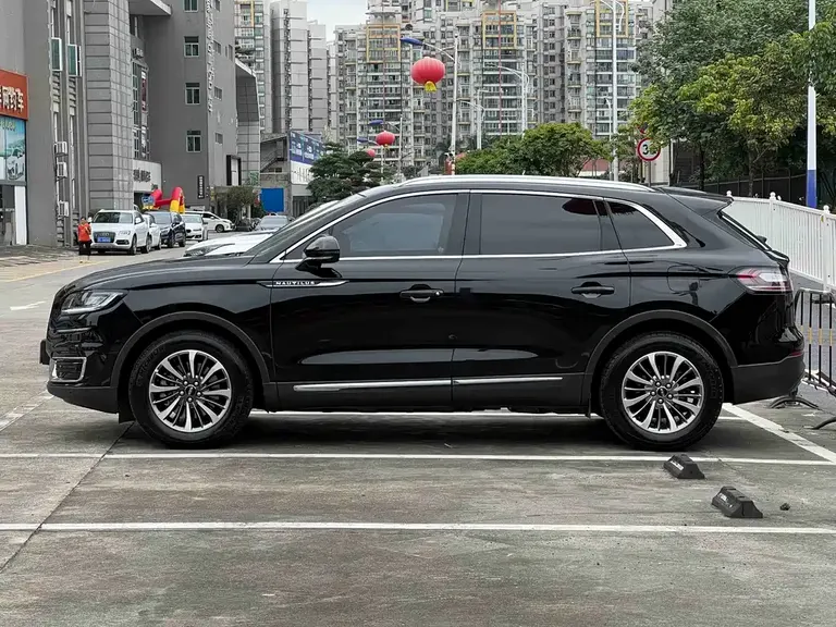 Lincoln Nautilus (Import) 2.0 T 2 WD Premium CN-VI