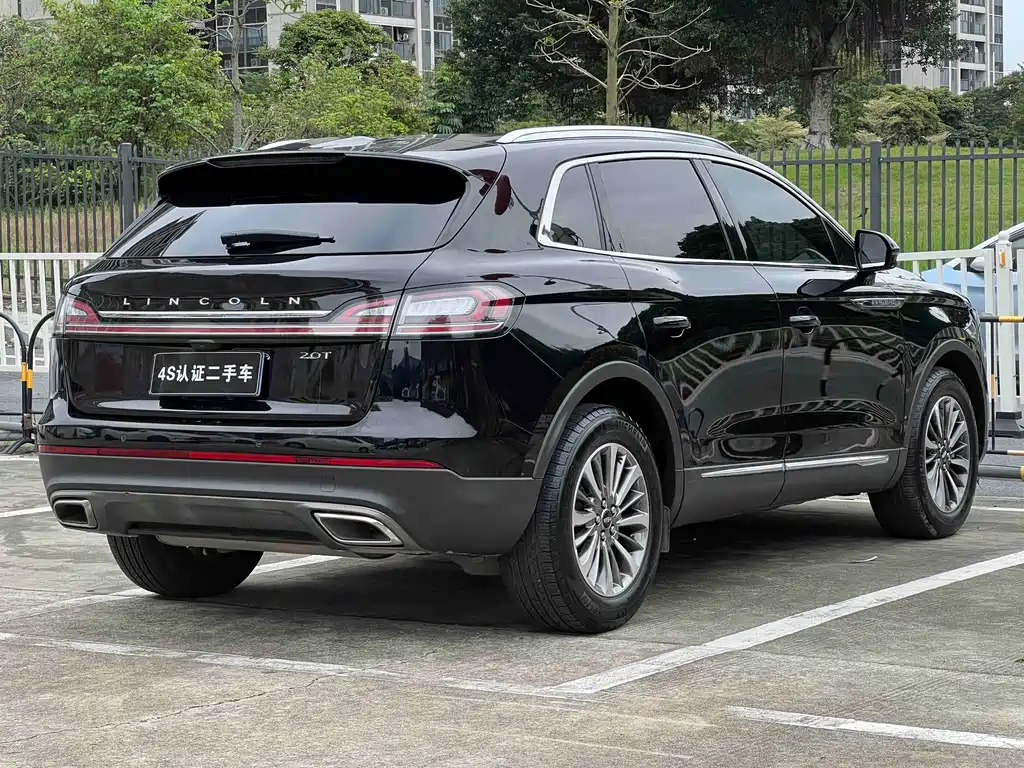Nautilus (Import) 2.0 T 2 WD Premium CN-VI