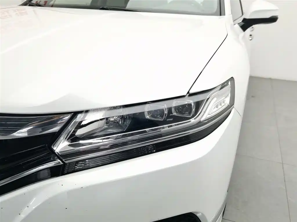 Spirior 2.4 L Luxury