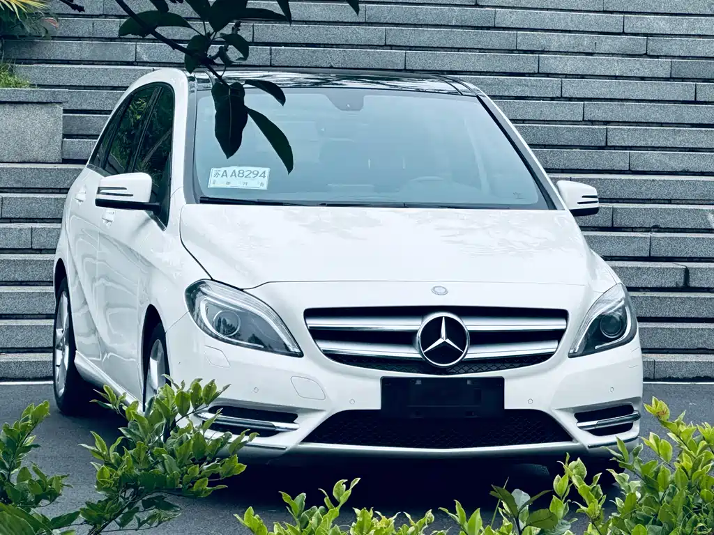 Mercedes-Benz B-Class B 200