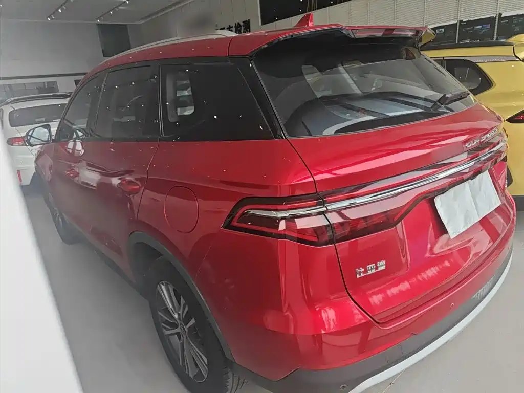 Song Pro 1.5 T Auto Luxury