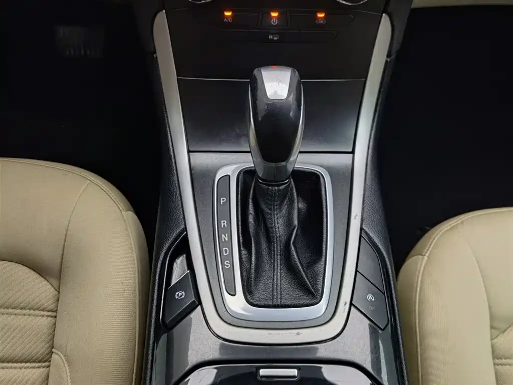 Edge 2.0 T GTDi 2 WD Elite Sharp