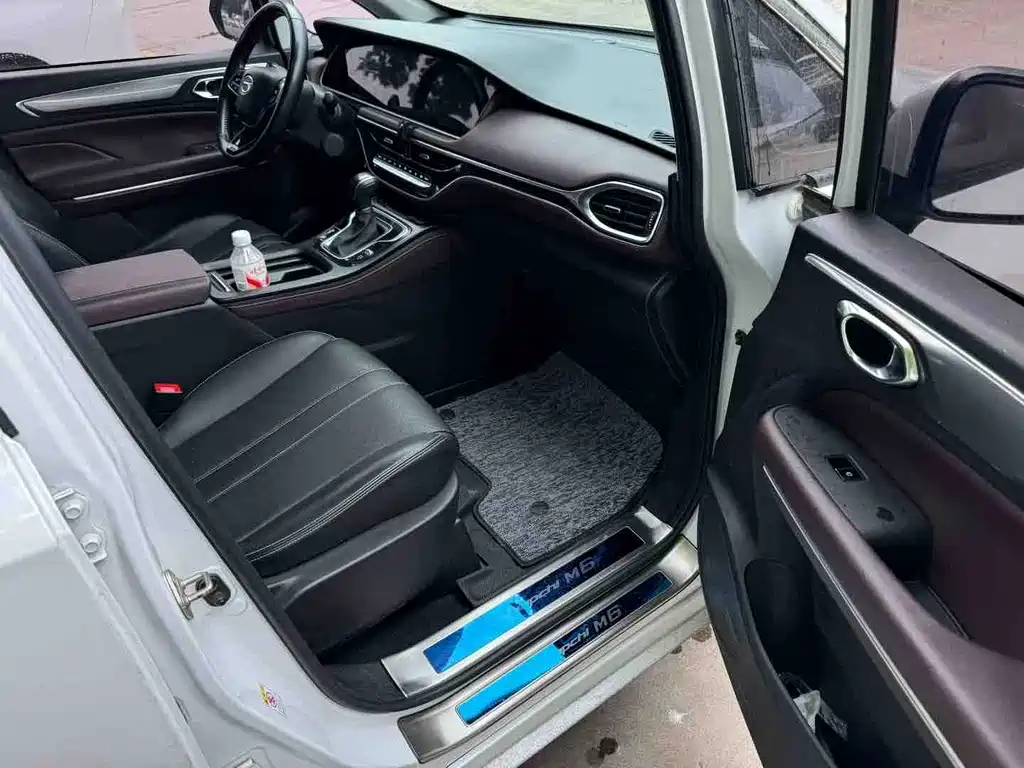 GAC Trumpchi M6 PRO 270 T Auto Luxury