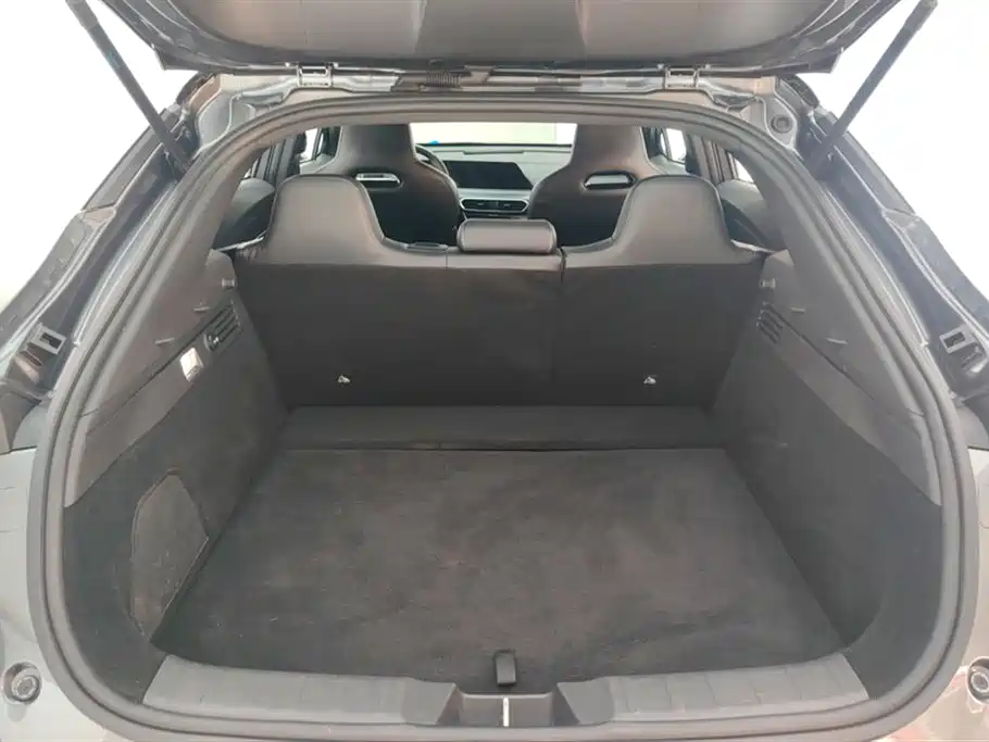 Changan UNI-T 2.0 T Distinguished