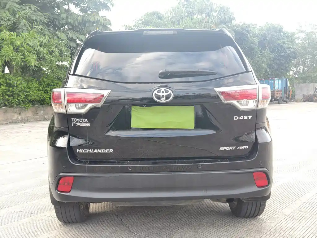 Highlander 2.0 T 2 WD Elite 5-seat