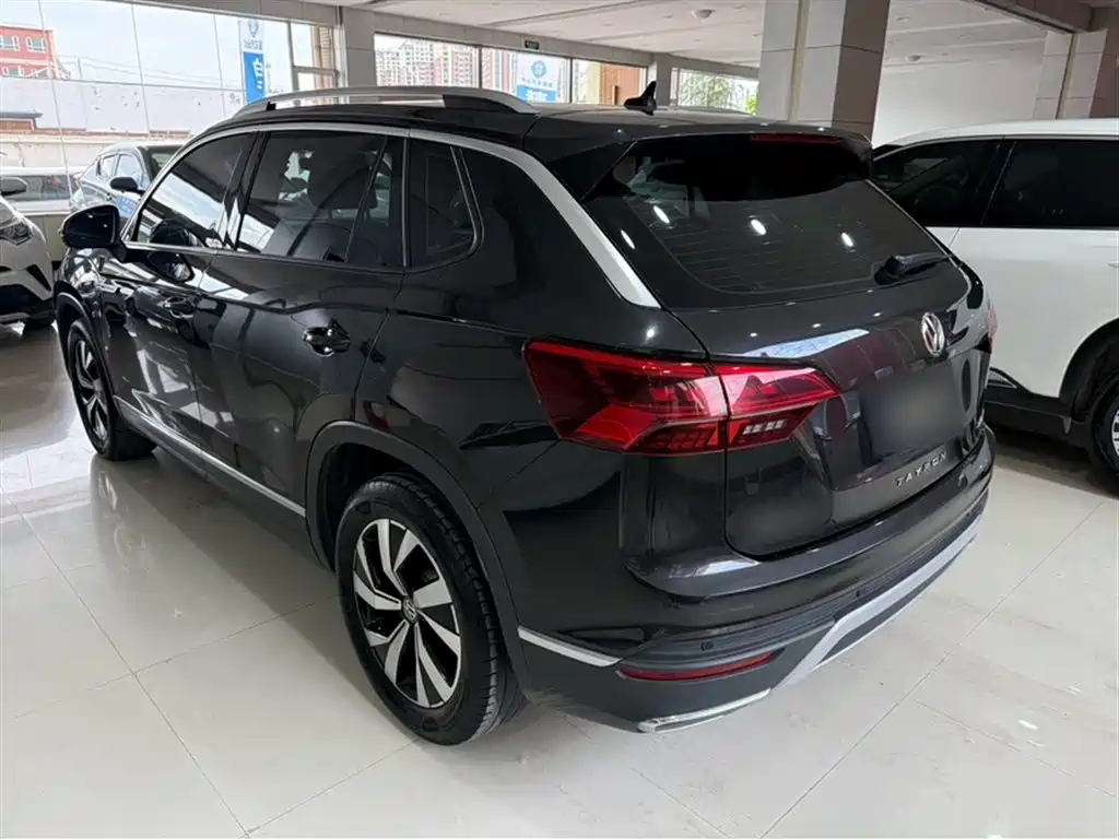 Tayron 330 TSI 2 WD Luxury Connected Plus