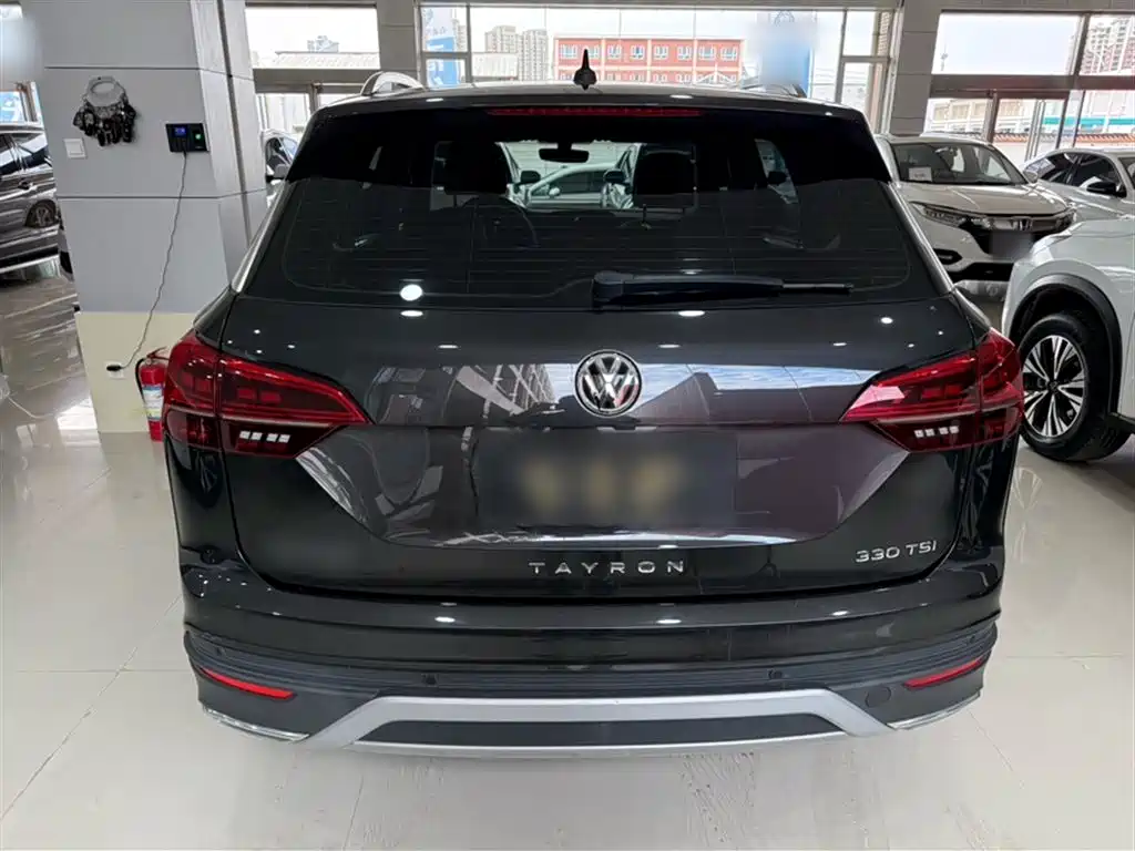Tayron 330 TSI 2 WD Luxury Connected Plus