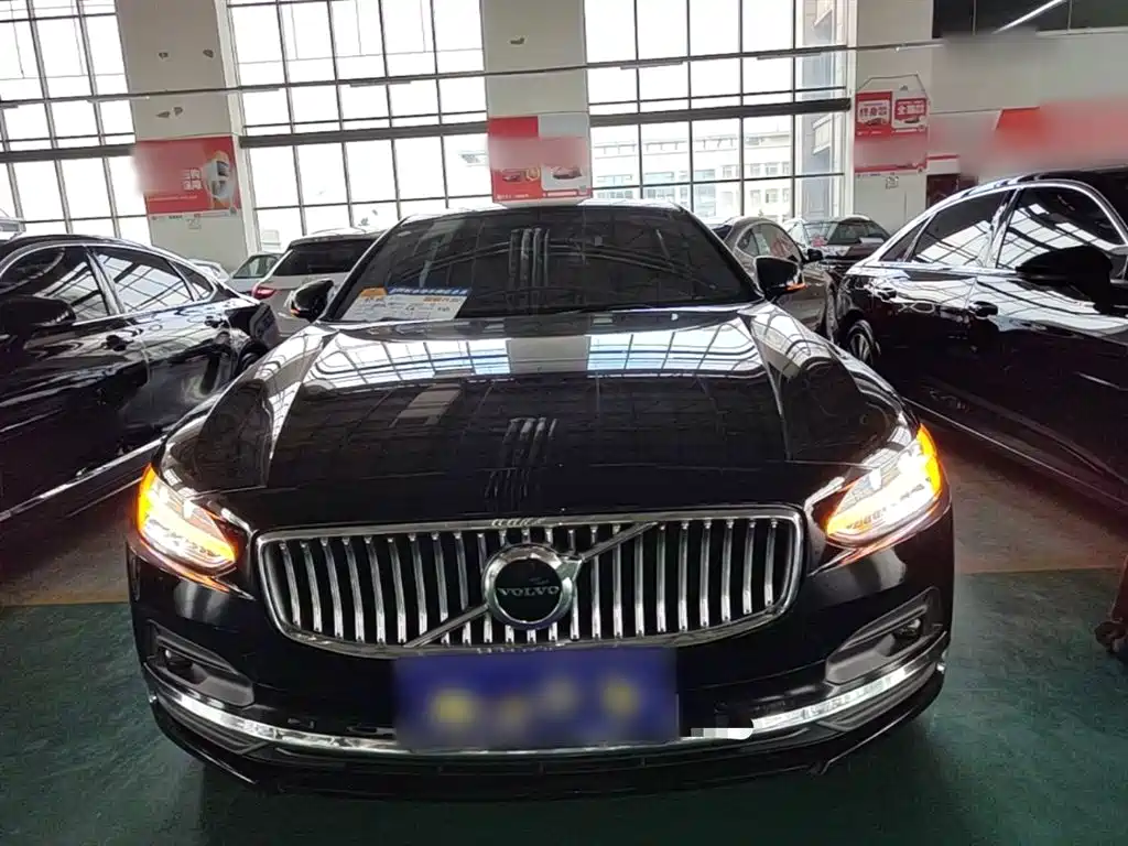 Volvo S90 B5 Smart Ease Luxury