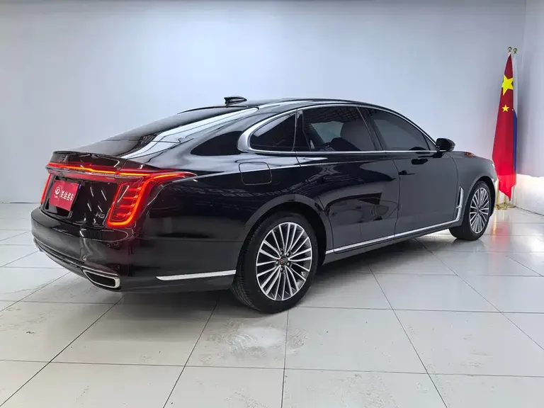 Hongqi H9 2.0 T Connected Flagship Enjoyment