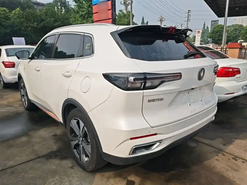 Changan CS55 PLUS 2 nd Gen 1.5 T DCT Distinguished
