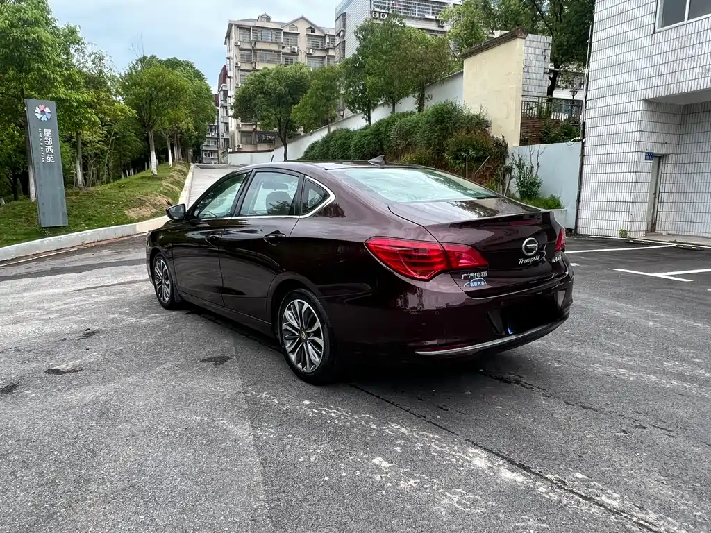 Trumpchi GA6 传祺GA6 2015款 1.8 T DCT至尊型