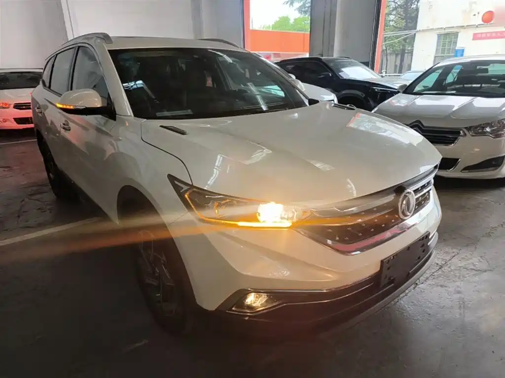 Dongfeng Fengshen AX7 1.6 T Auto AI Navigator CN-VI