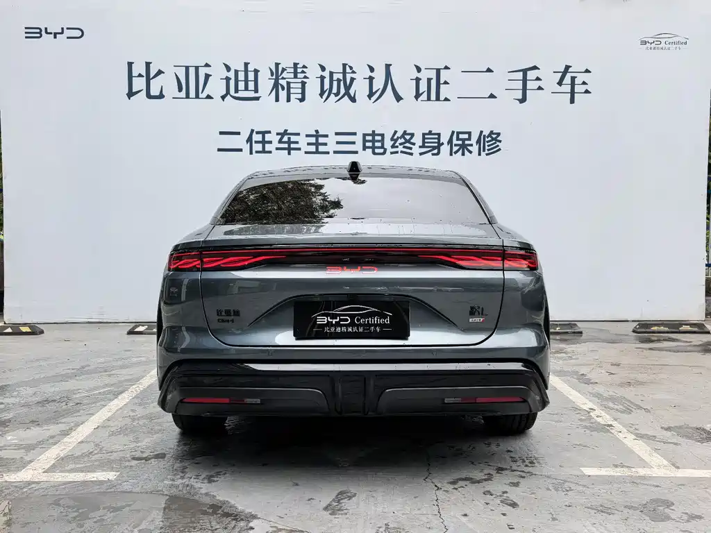Han L 汉L 2025款 DM-i 200 KM激光雷达尊享型